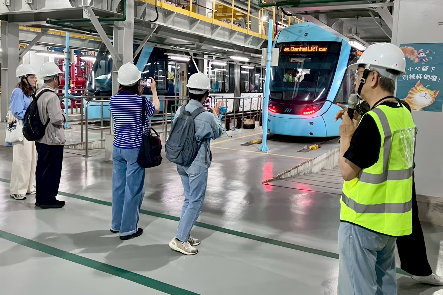《圖說》OPEN淡海機廠導覽活動盼能更進一步吸引企業ESG參訪、學校戶外教學與教育旅行等合作模式。〈新北捷運公司提供〉