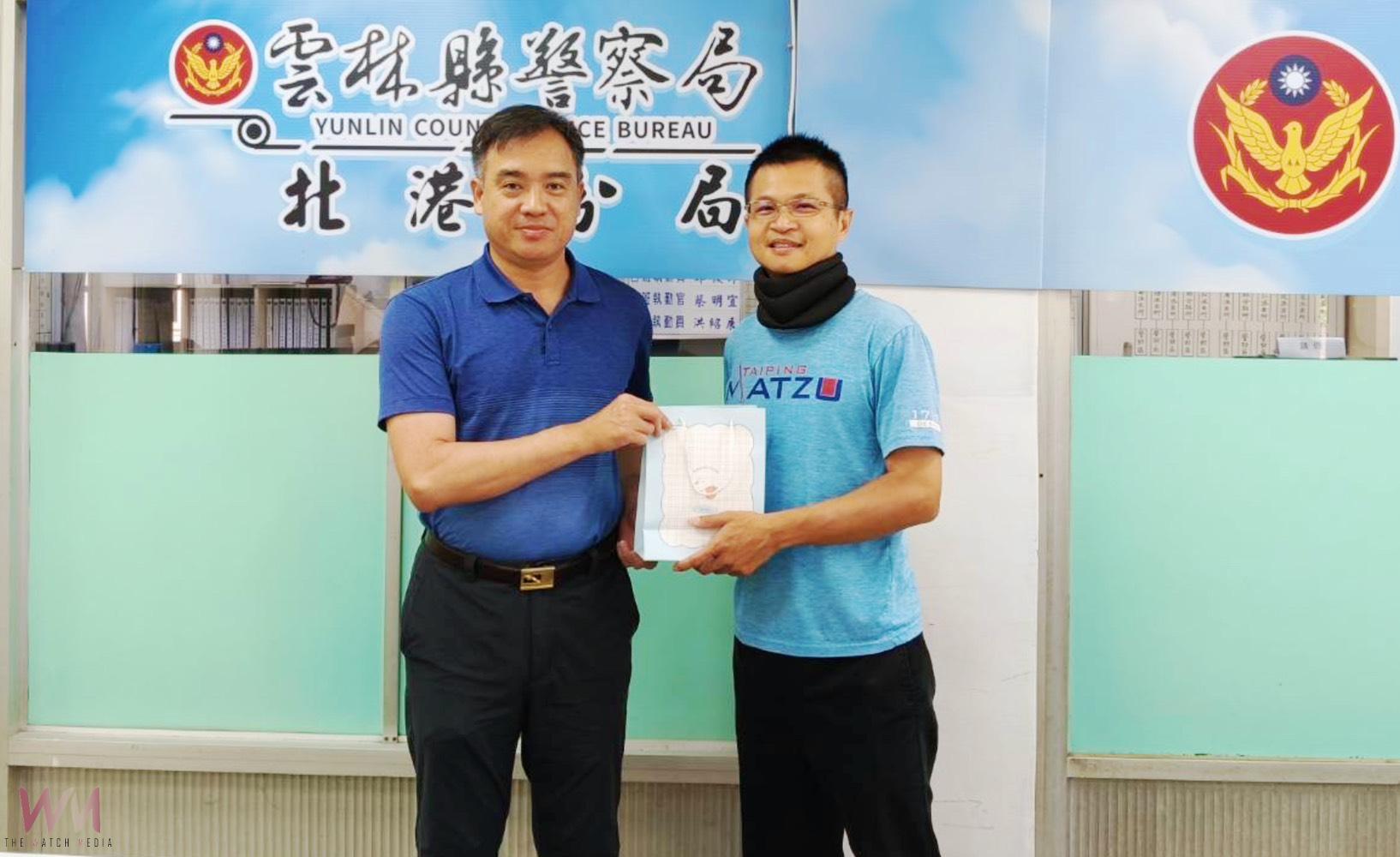 北港分局三名優秀巡官榮調升任 分局長陳勇誌親頒紀念品表祝福 - https://www.watchmedia01.com