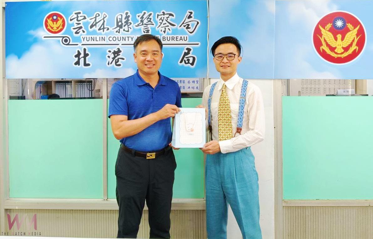北港分局三名優秀巡官榮調升任 分局長陳勇誌親頒紀念品表祝福 - https://www.watchmedia01.com