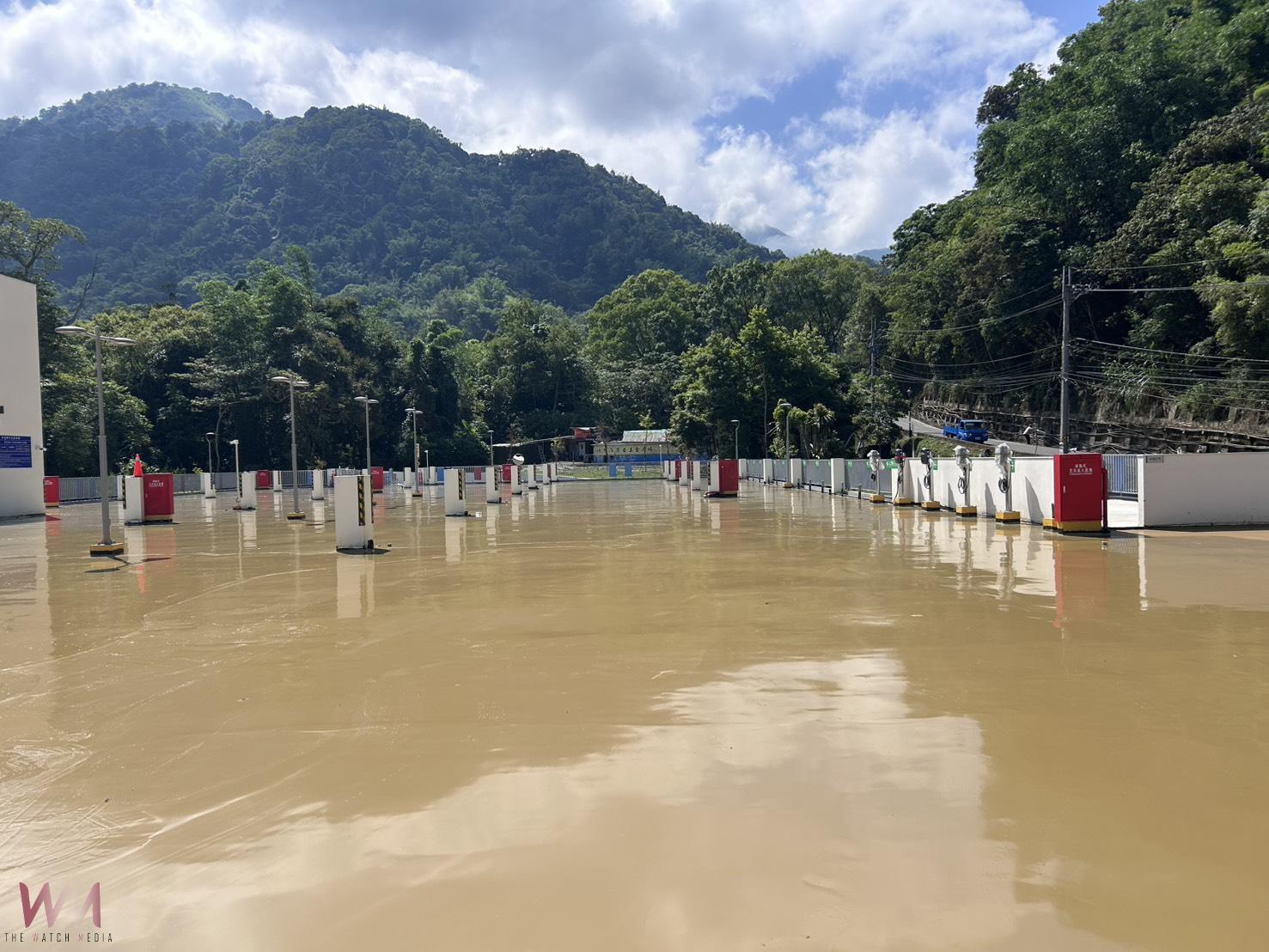 日月潭伊達邵立體停車場二樓鋪面優化重新施工進度說明 - https://www.watchmedia01.com