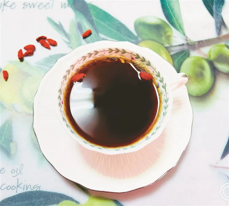 牛蒡生薑紅茶飲