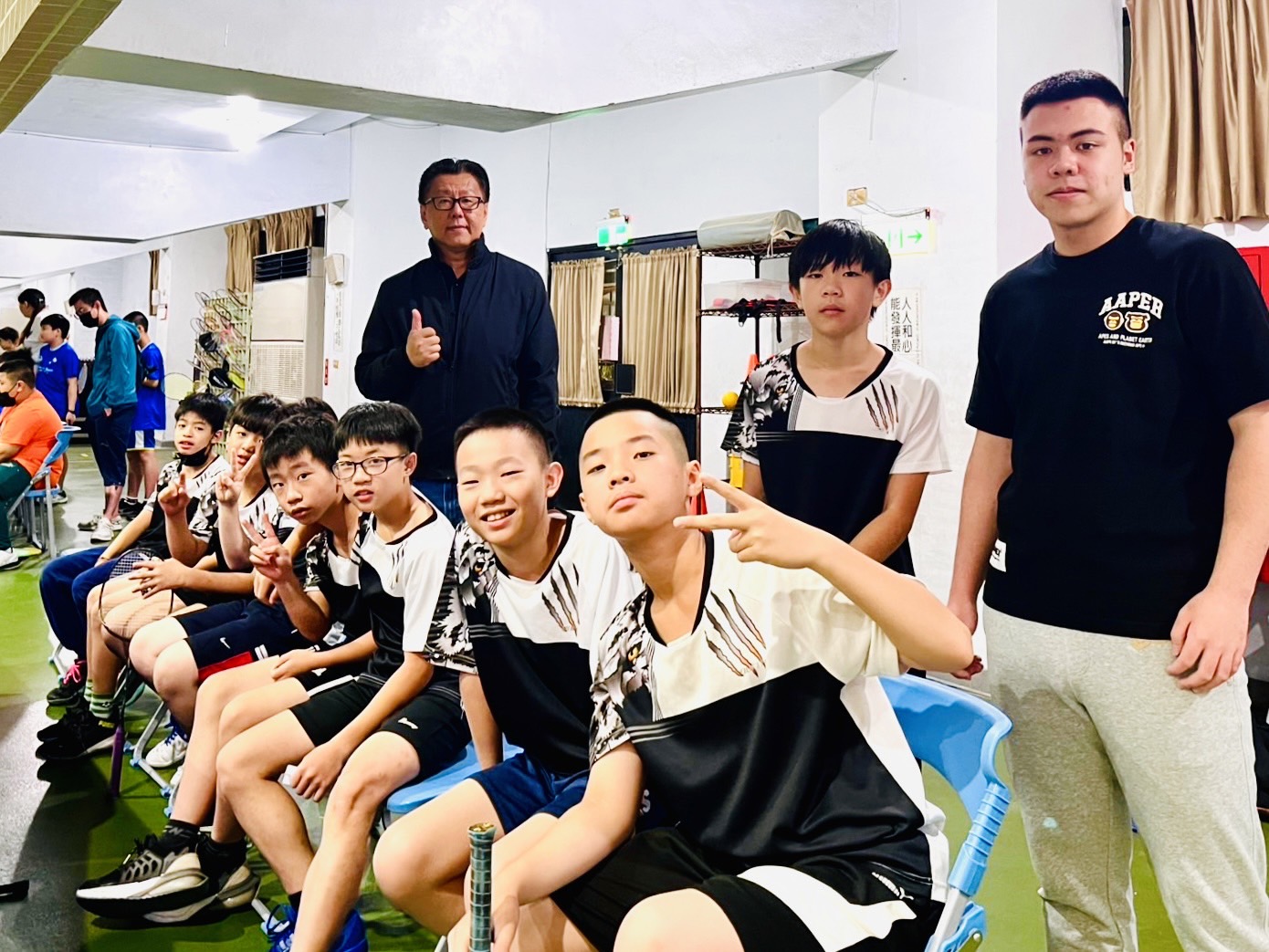 基隆市「羽您有愛」學生團體暨親子羽球賽長興國小熱鬧登場 10 S 83771435