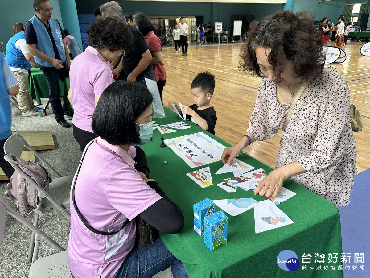 活動多元有趣益智。(南投縣團委會提供)