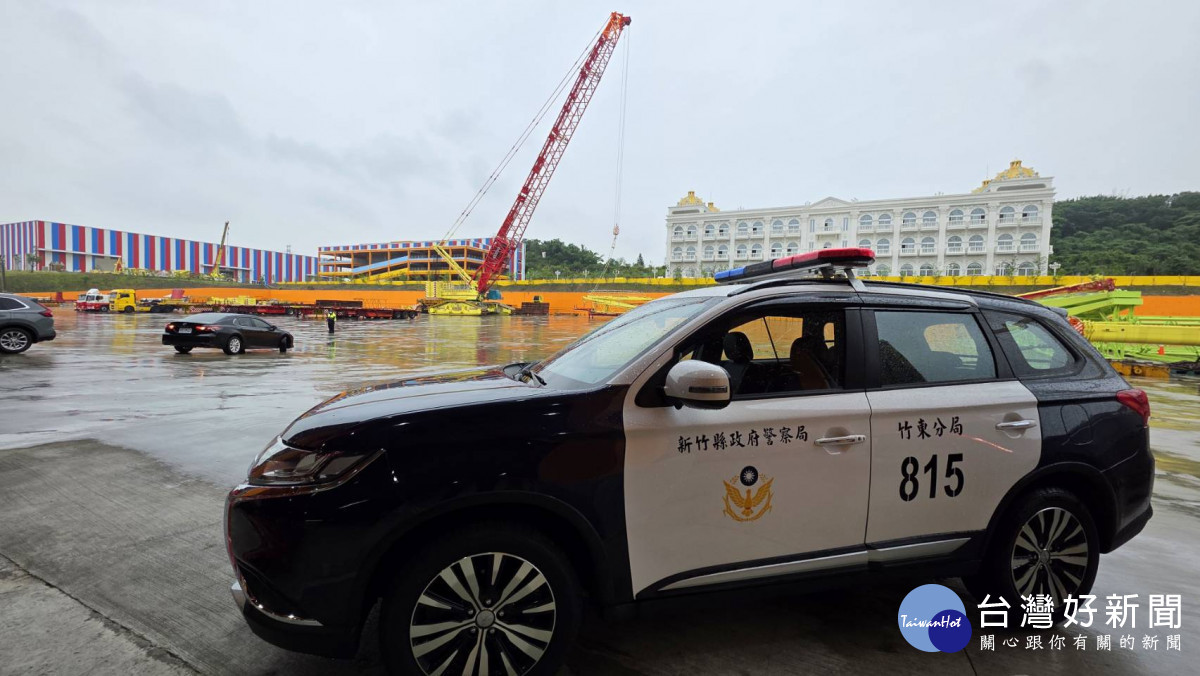巡邏車選用高規格頂級配備,市場價格高達新台幣130萬元。