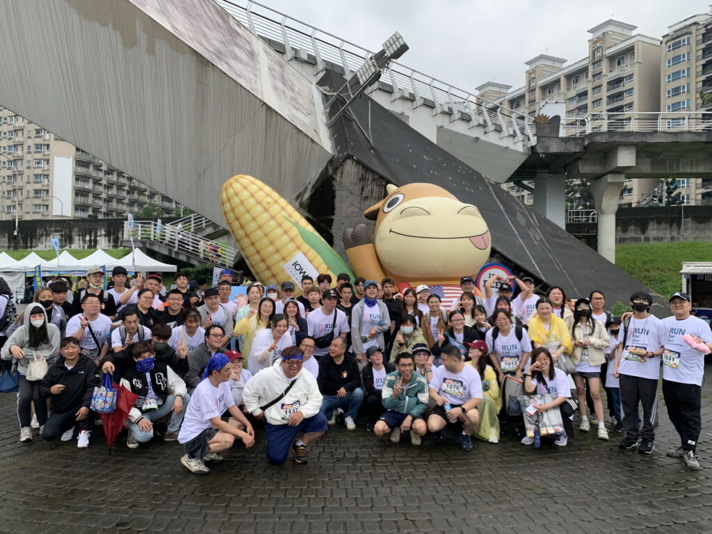 首屆美牛路跑盛大落幕!破千名跑者齊奔陽光橋 大啖限定美牛市集