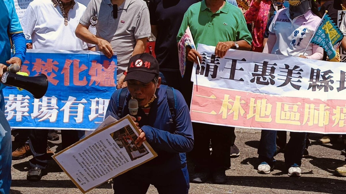 8171ddddf01edf5abe33c57ecc47949a