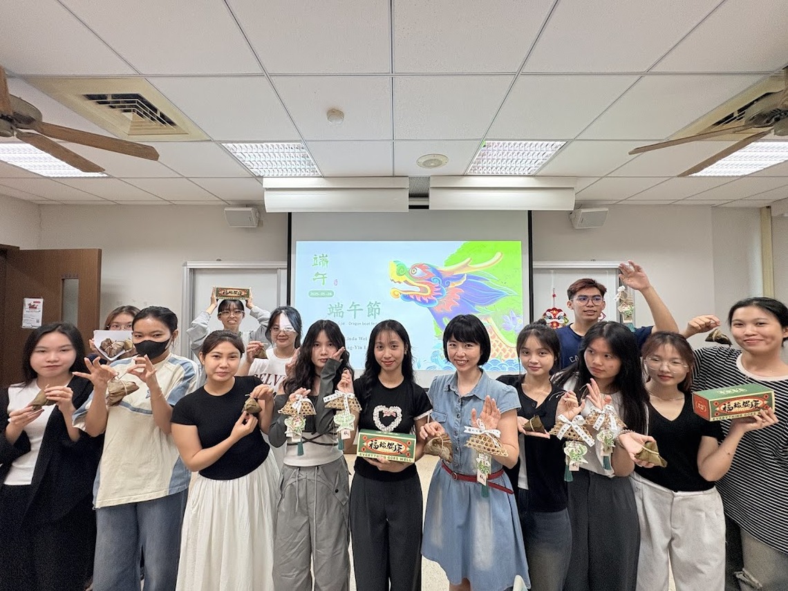 漾新聞|國際生體驗包粽樂 義守大學暖心迎端午
