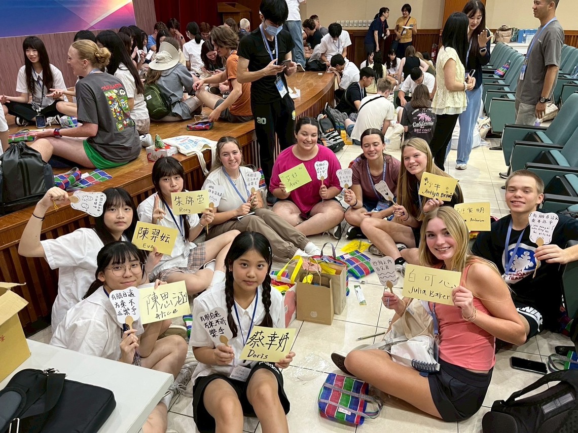 漾新聞|書法香包拉近距離!楠梓高中與美國師生共度端午