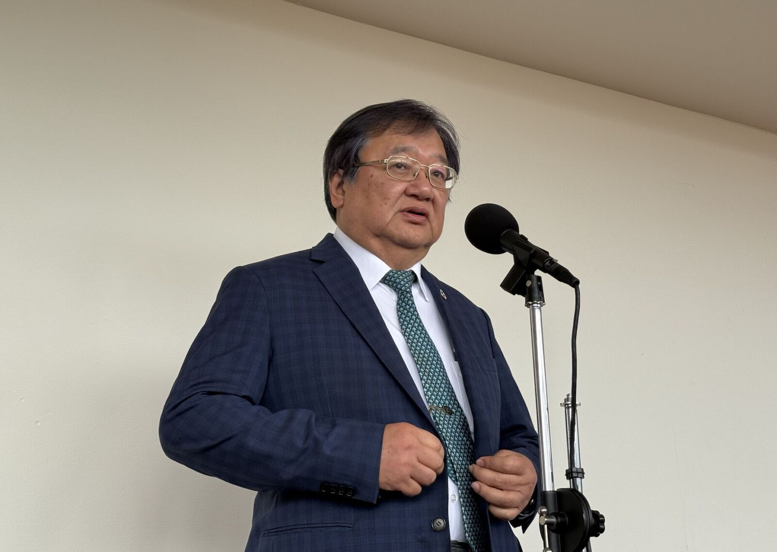 新冠大爆發恐釀「二次急診壅塞」? 衛福部長曝可能性 230 新冠大爆發恐釀「二次急診壅塞」? 衛福部長曝可能性 229