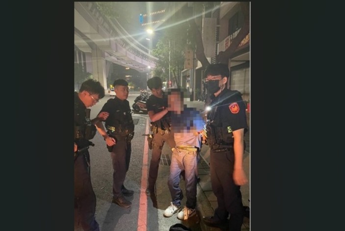 開贓車趴趴走 56歲男遇警錯愕還涉藏有安毒 254 cnews204250528a01