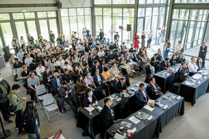 Plug and Play Taiwan加速器啟動 聚焦AI物聯網等領域徵選新創團隊 職推課程-花藝