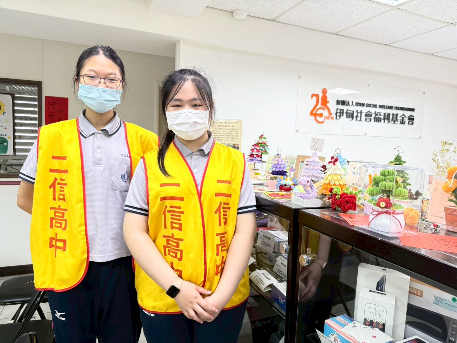 二信高中林可薰、洪唯瑄用拇指琴療癒視障朋友的心靈 11 LINE ALBUM 1140528伊甸服務 250528 17