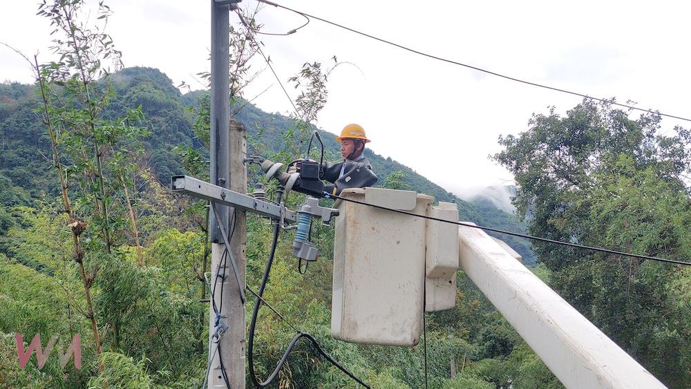 台電嘉義區處加強電網韌性,展現穩定供電的決心。(圖/嘉義區處提供)