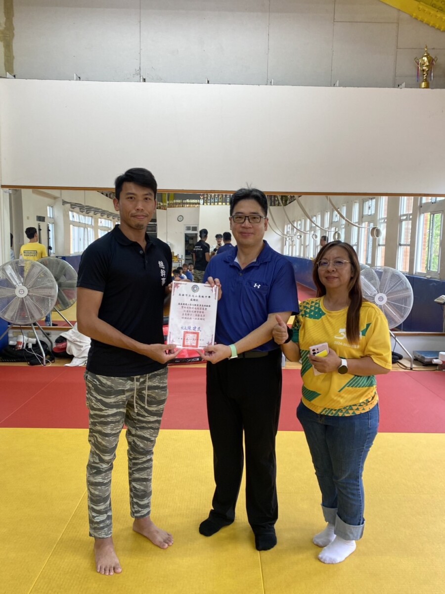 B55fcd57ec72cfd739c665853e2525df