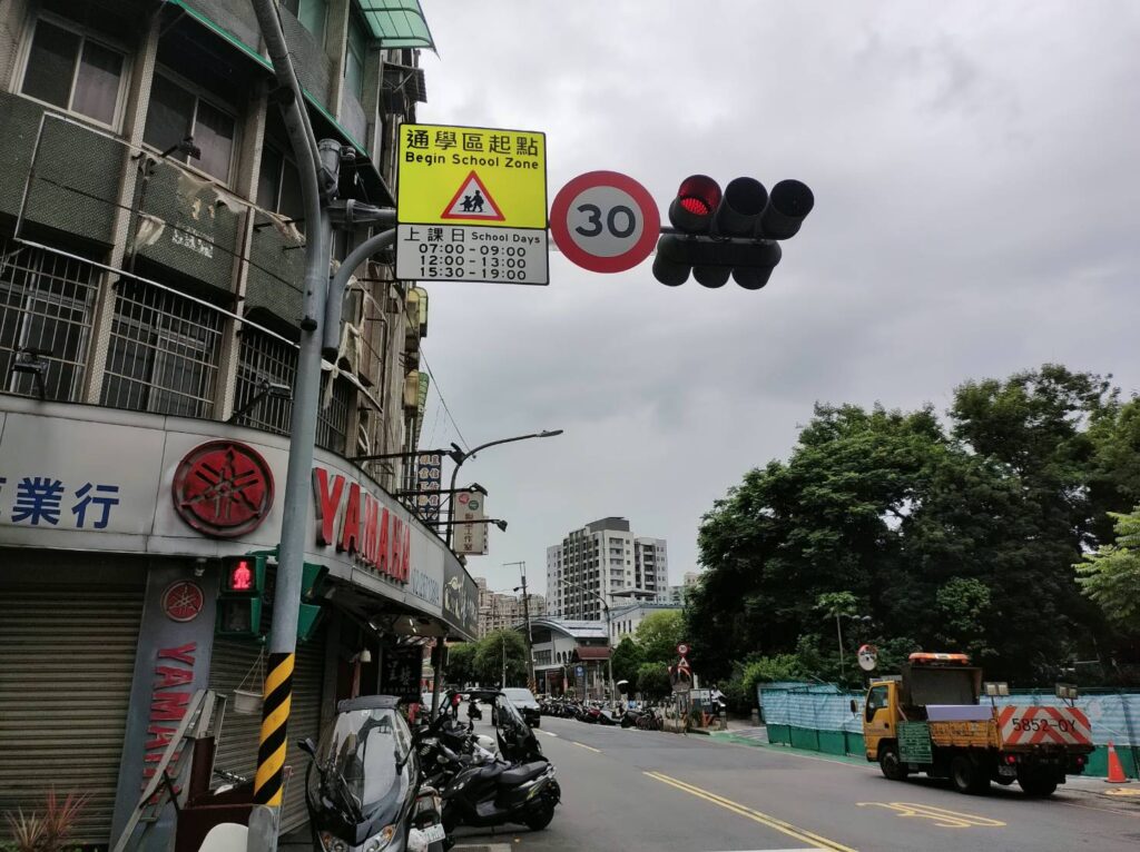 北大國小周邊強化交通安全導入行人優先區概念與實體減速設施