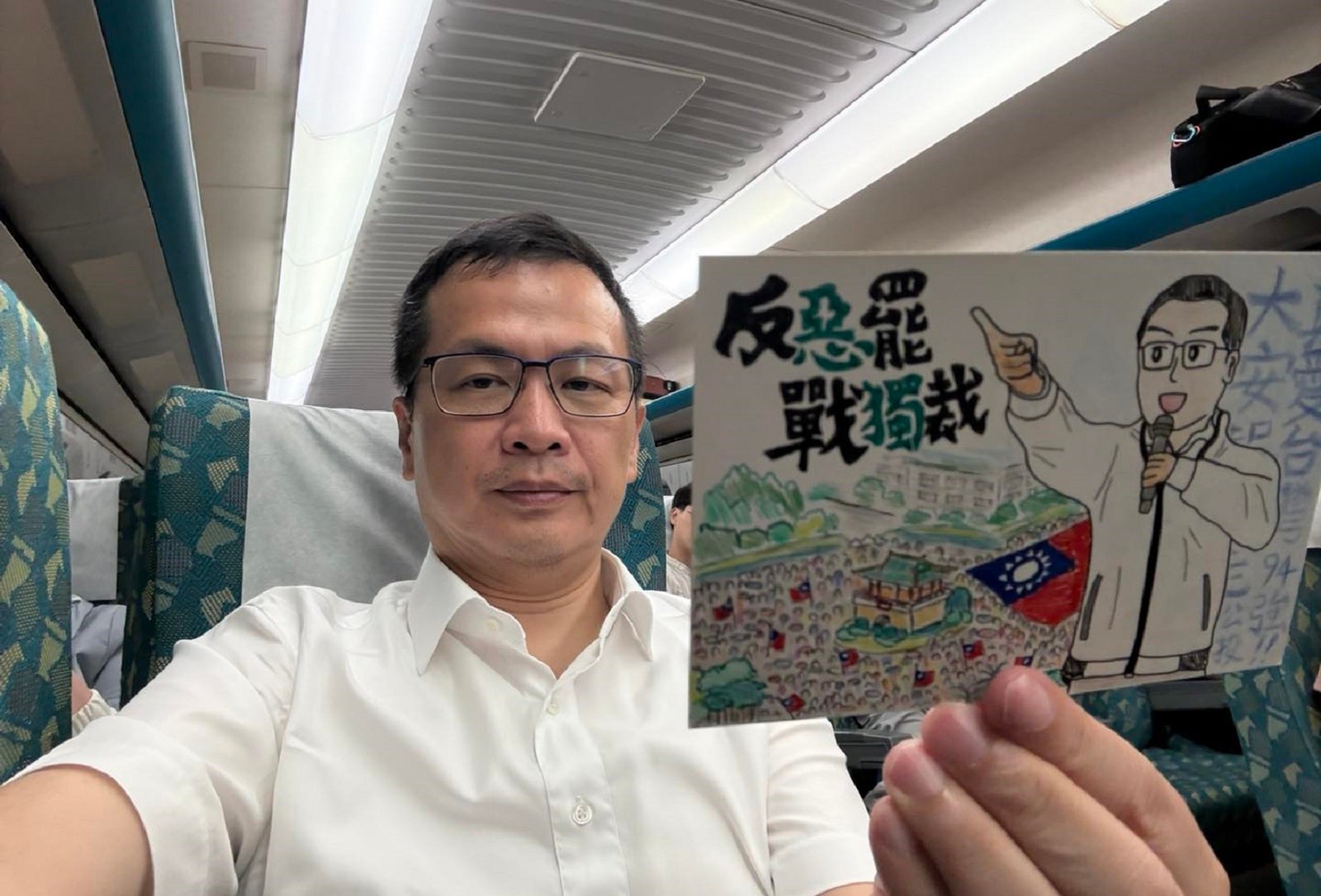 藍委羅智強2日發文表示,大安罷團造謠他打電話騷擾柯建銘,但他沒有柯的電話號碼,怎麼打?翻攝羅智強臉書