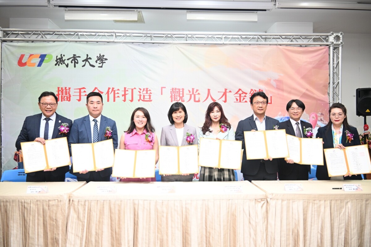 Fbfd3890533a1c36a00fd4cfc96d65e8