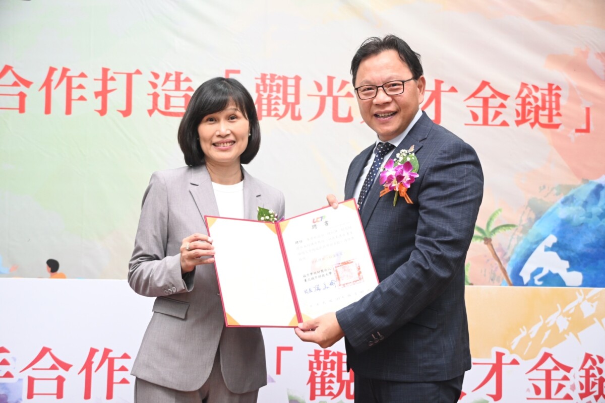 Bb3f5ddbc271cc96072c57bcbfd000cb