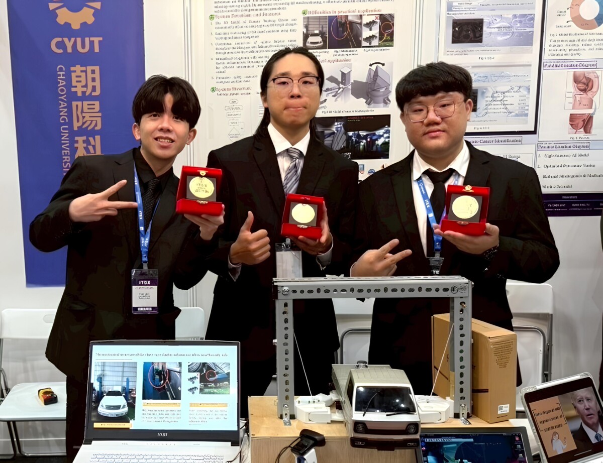 ▲資通系金牌發明《鍊條式雙柱頂車機平衡感測系統》，結合人工智慧與影像辨識技術，可避免維修人員發生危險。(圖/朝陽科大提供)