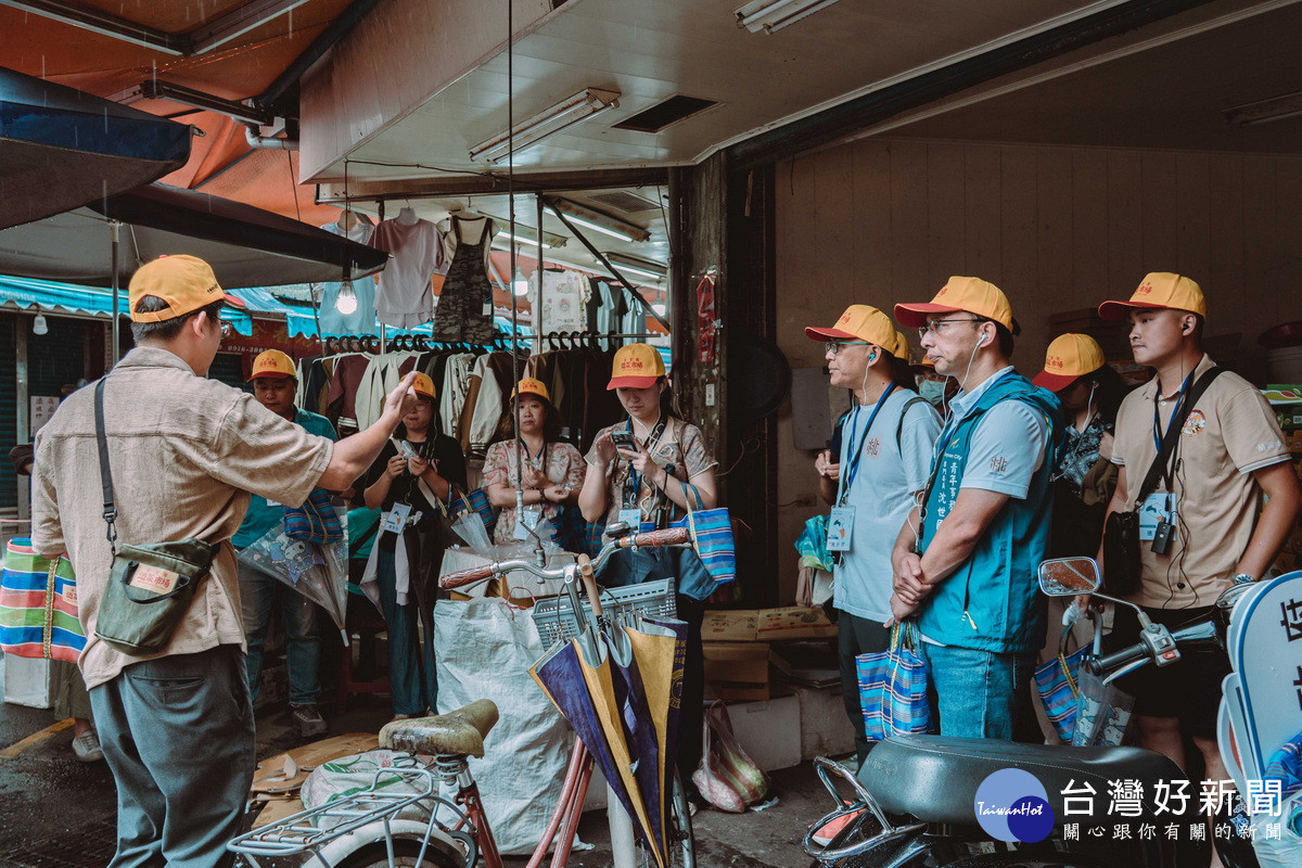 傳統市場導覽遊程體驗。