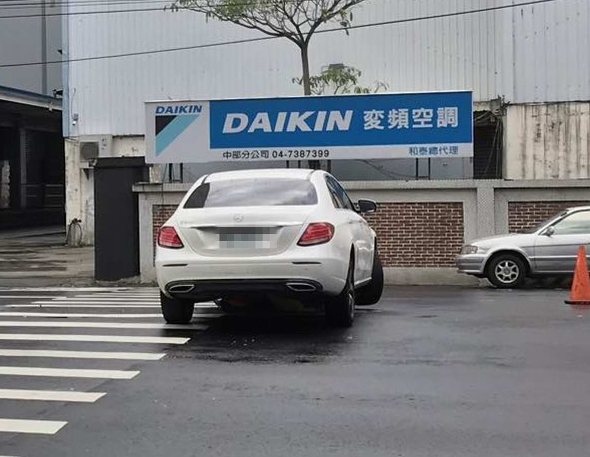 7ffa6e915dc883e7e9ef56b75eb54aeb