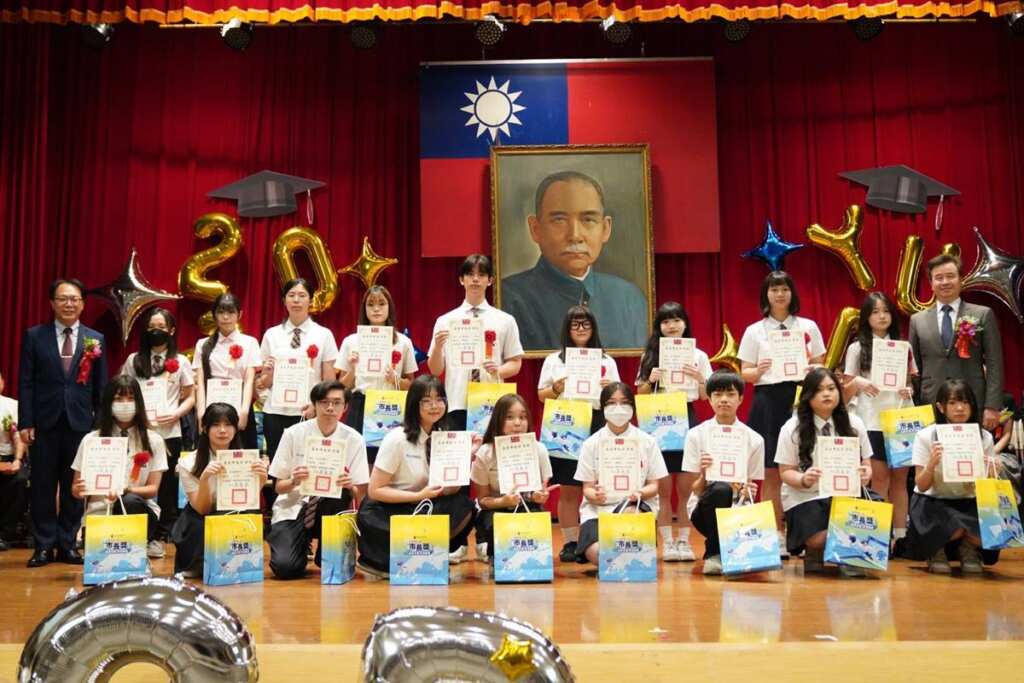 ▲臺北育達高中113學年度市長獎獲獎同學。(臺北市教育局提供)