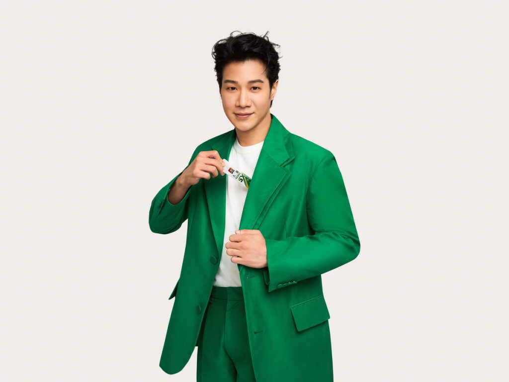 薛仕凌總是習慣帶上一包桂格5X人蔘濃縮精華飲,快速補充濃縮人蔘精華,保持最佳狀態。