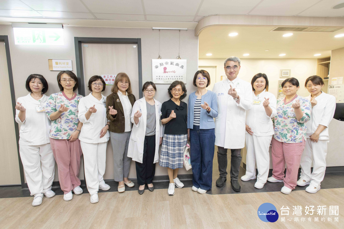 彰基承擔高危險妊娠及早產兒照護重任，新生兒科每年照護逾200位早產兒，極低體重兒存活率獲台灣新生兒科醫學會肯定。圖／彰基醫院提供