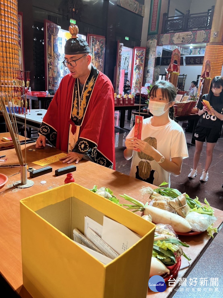 鎮撫宮文昌法會。