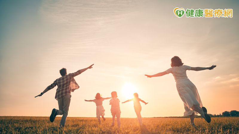 健保制度邁入新里程碑!三大癌別免疫療法納入第一線給付