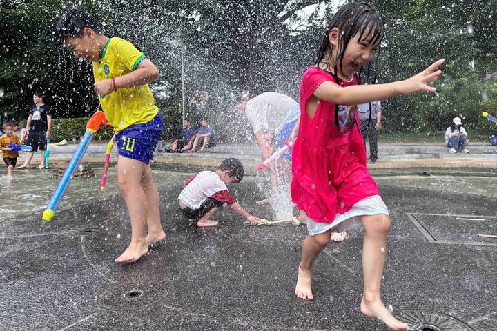 戲水池是盛夏酷暑期間,小朋友們最愛的消暑遊樂設施。 圖:新北市政府水利局/提供