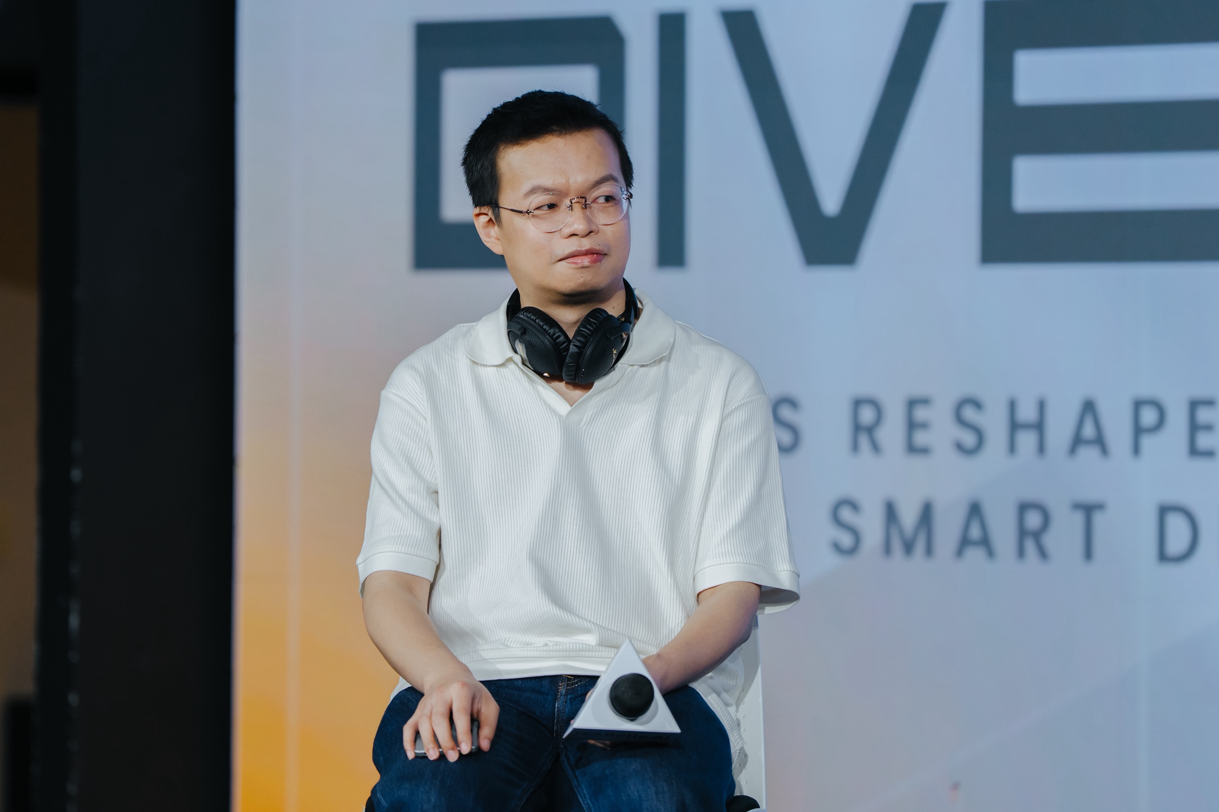 隴華(2424)攜手 TIRC 移動式攝影設備 協助高科技製造業導入AI影像應用 iSABelle助攻工控決策智慧化 - https://www.watchmedia01.com