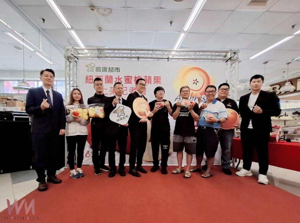 精心改良新品種　紐西蘭水蜜桃蘋果台中楓康超市首開賣