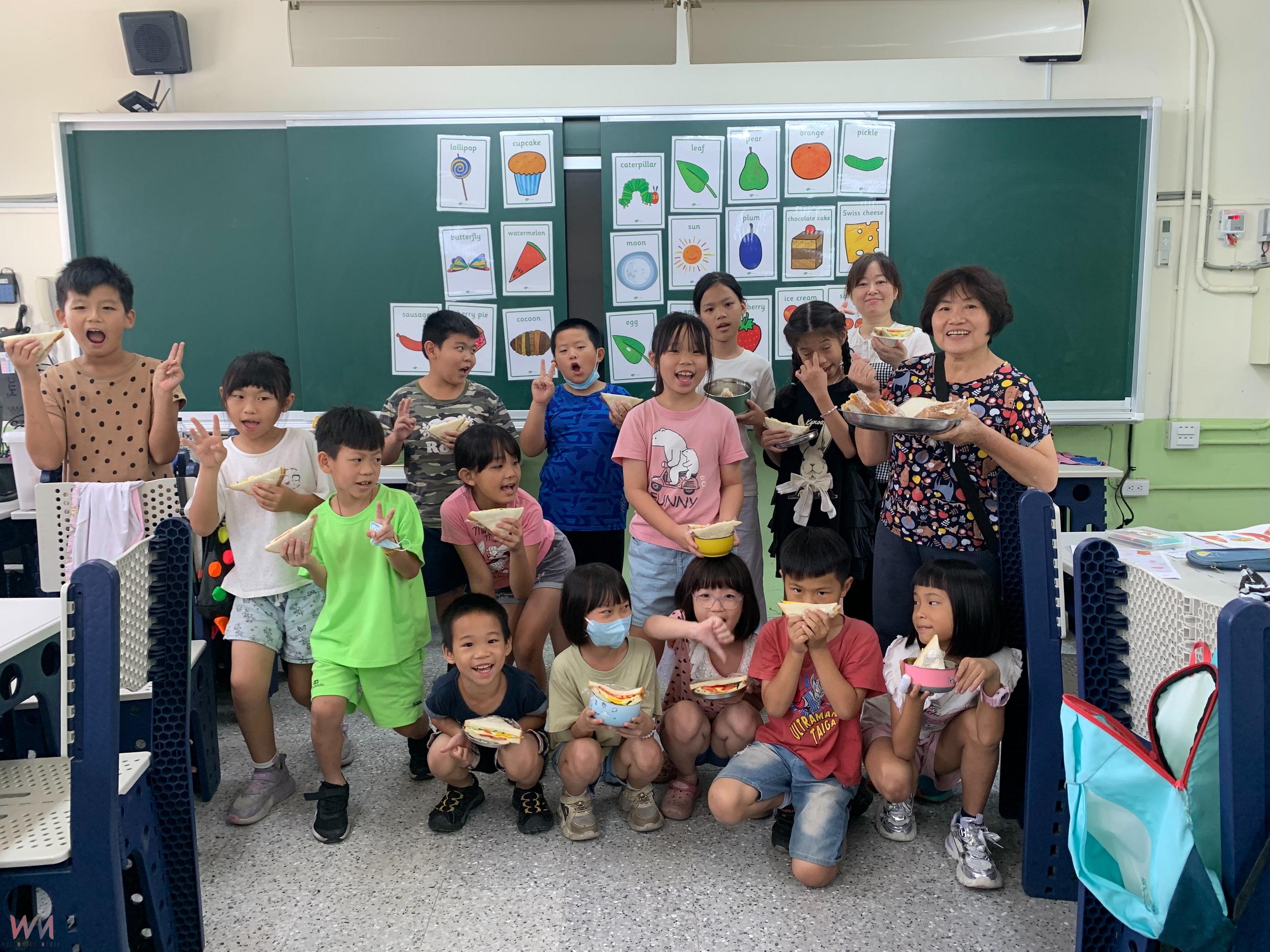 福德國小舉辦親子雙語閱讀活動　繪本共讀融入永續理念 - https://www.watchmedia01.com