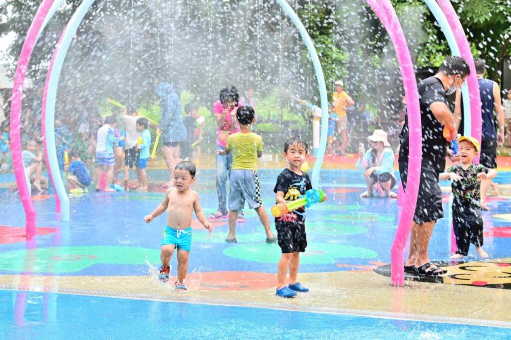 ▲中科公園戲水區遊客同樂。(台中市觀旅局提供)