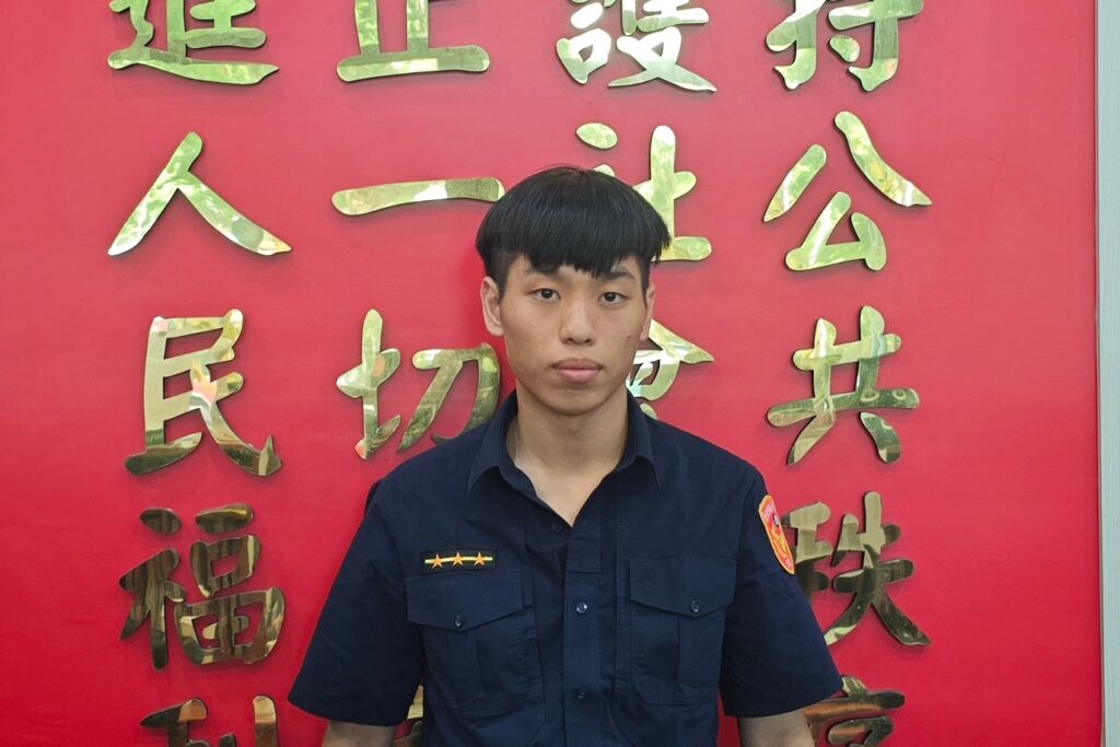 未顯示來電 萬華警機警攔阻詐騙電話 1 邵楷旻