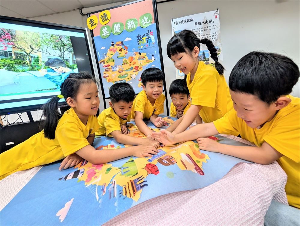 新北逾2.8萬名幼生畢業 專屬畢禮真暖心 2 《圖說》新北用心打造畢業禮物讓孩子帶著祝福走讀新北。〈教育局提供〉