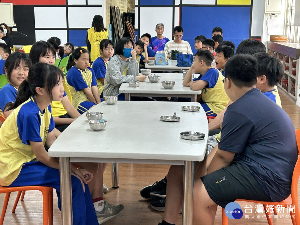 【玉見幸福・那一年一起尬冰】長安國小攜手二林社大展成果