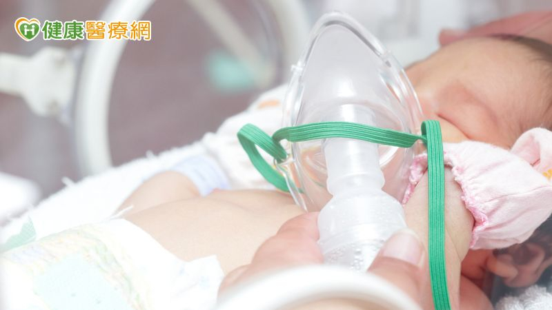 一出生就重症！腸病毒伊科病毒威脅寶寶健康　「這些症狀」不可忽視