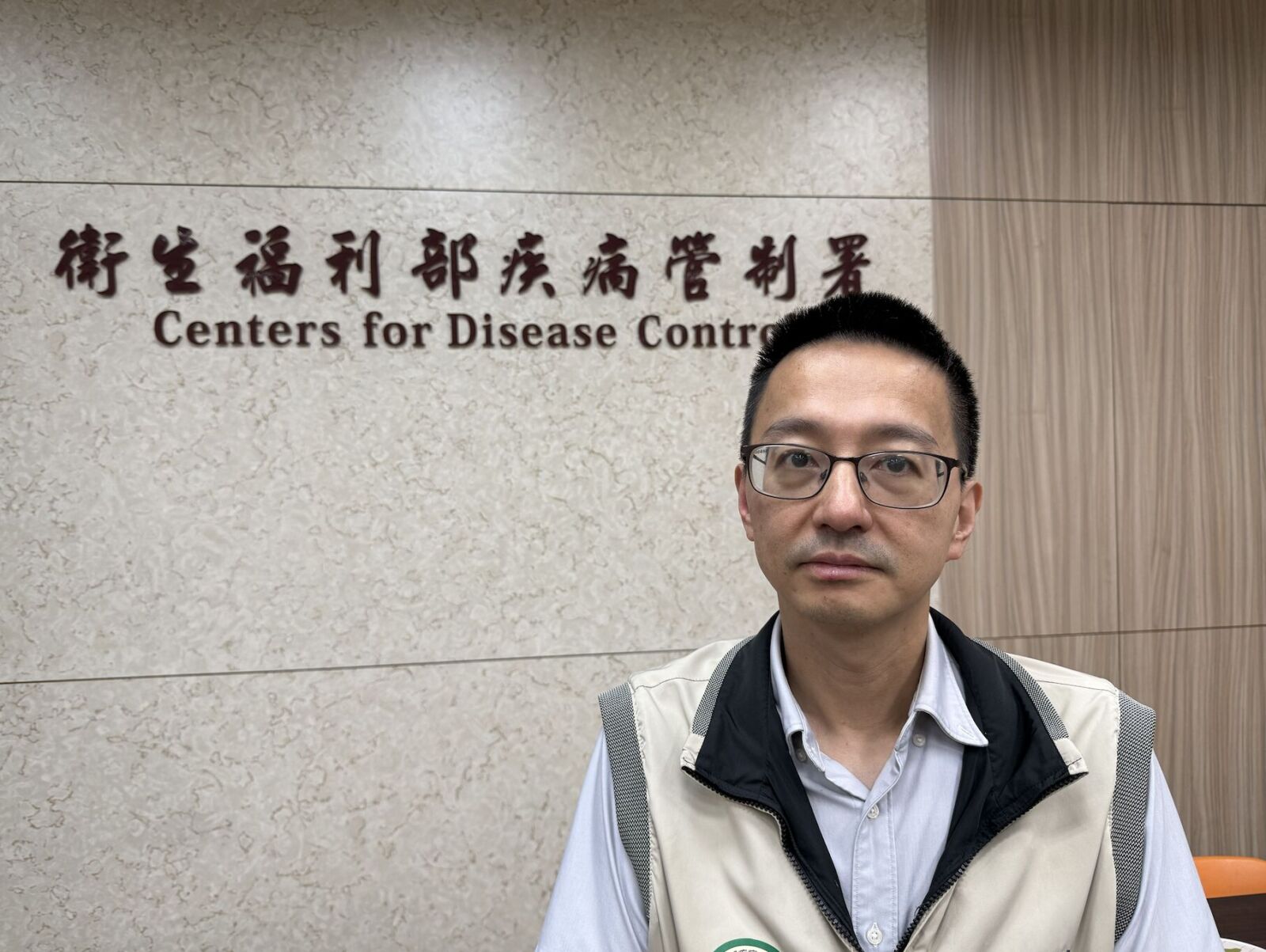 新冠疫苗打氣略降 羅一鈞：疫情進入「高原期」到8月初 241