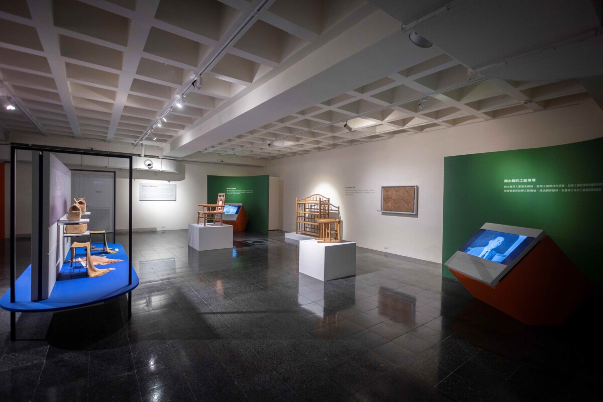 ▲「顏水龍的工藝進路」以展品及相關史料,彰顯顏水龍在教育、工藝、設計及工藝產業推動上的深遠貢獻。(記者廖美雅翻攝)