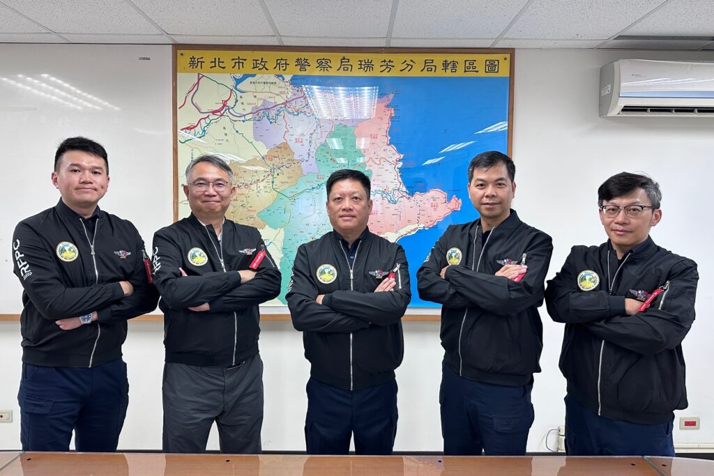 強化團隊認同 瑞芳分局訂製夾克 提升識別形象與向心力 3 MEITU 20250613 111132818