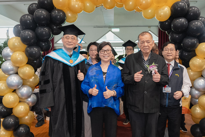 畢業不是終點,而是夢想旅程的嶄新起點。(圖/康寧大學提供)