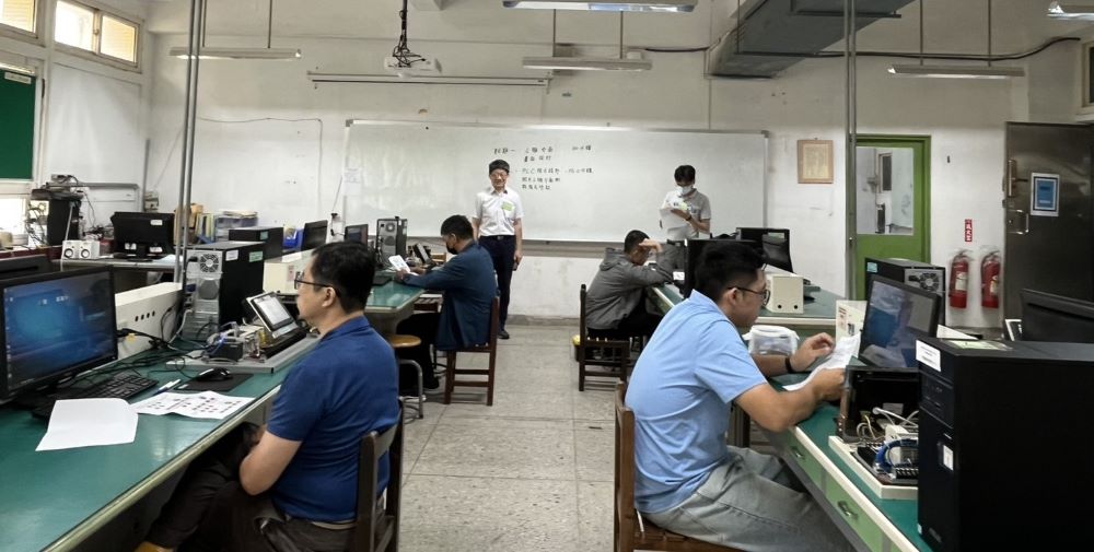 新北高中教甄6/20放榜 錄取率預估11.3% 3 《圖說》新北市高中教師甄試複試專業科目實作考試。〈教育局提供〉