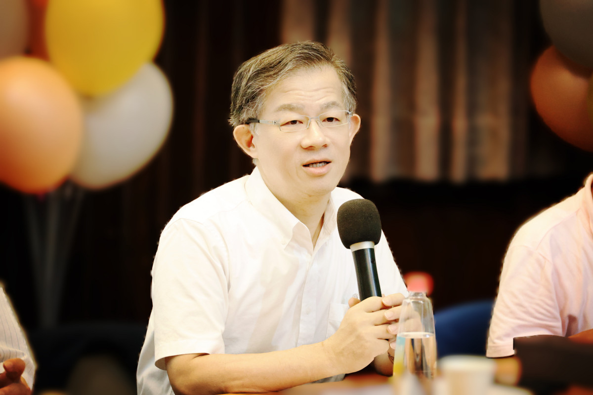 中華民國設計學會新任理事長(大同大學設計科學研究所所長)許言教授強調,中華民國設計學會不僅應專注於學術研究,更應成為一個開放且充滿活力的平台。