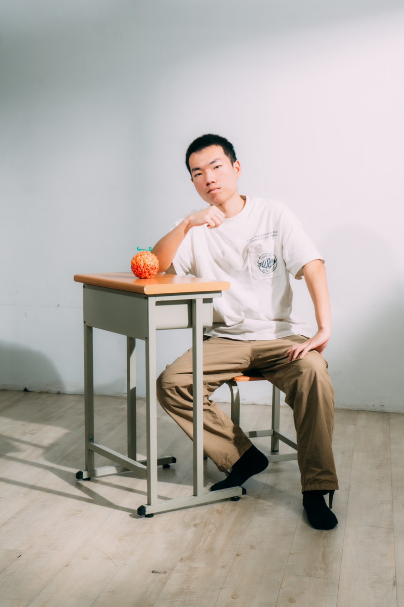 邵佑令同學設計S.A.F.E. 智慧生存棒。