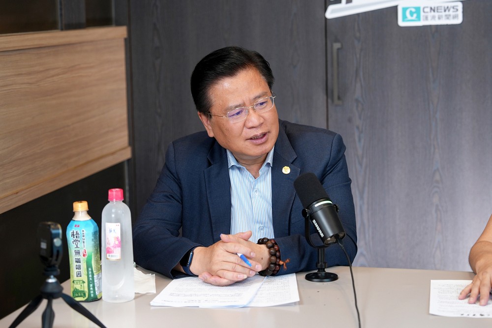 中午來開匯/大罷免31比0國安簡報難成行 許舒博:在野黨跟總統這頓飯吃不下去 260 中午來開匯/大罷免31比0國安簡報難成行 許舒博:在野黨跟總統這頓飯吃不下去 259