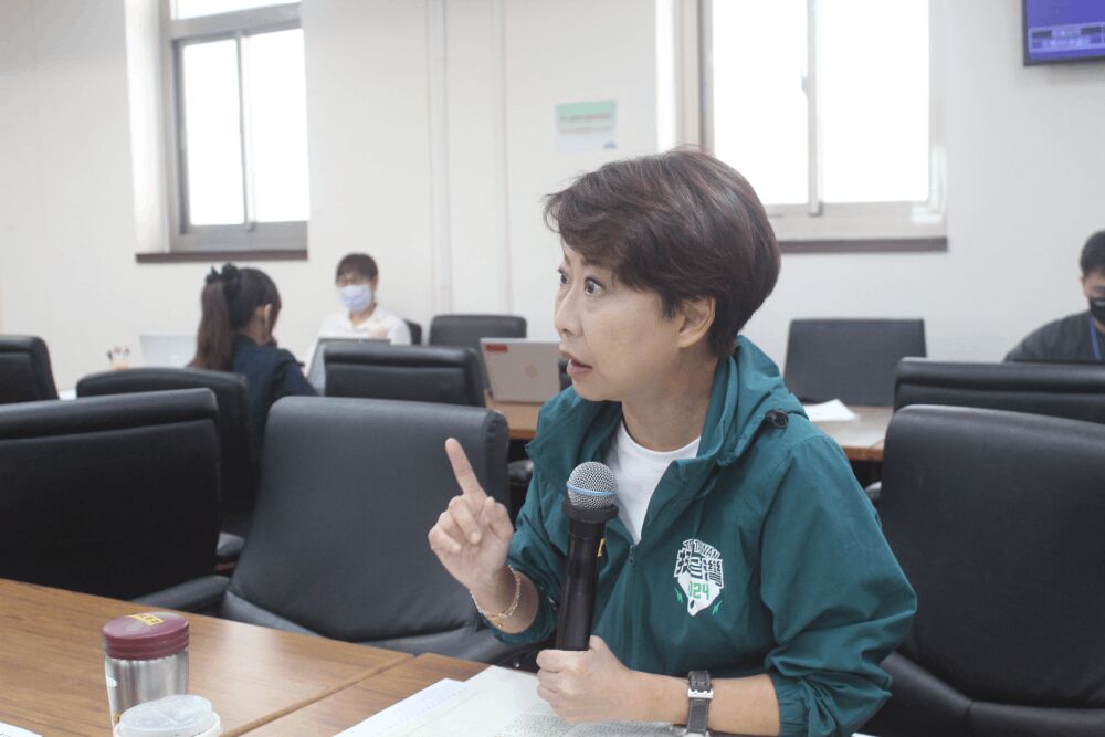 照片來源：陳亭妃國會辦公室