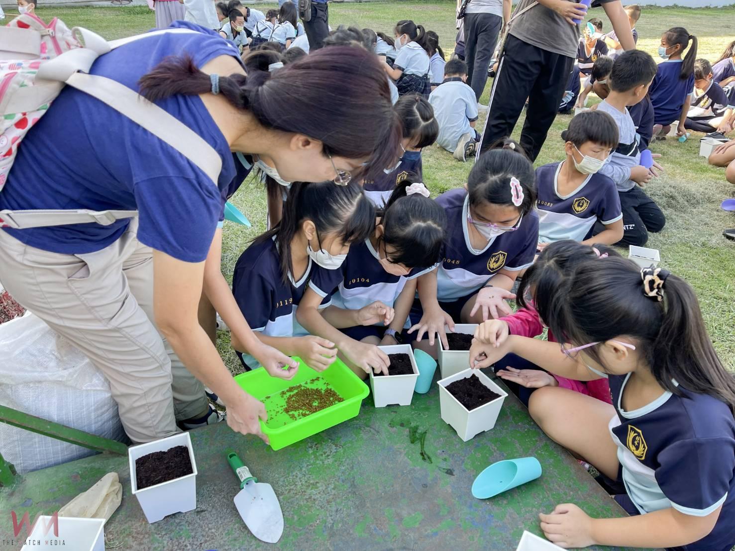 (有影片)/芫荽進校園!臺中農改場攜手三校打造食農教育新典範 - https://www.watchmedia01.com