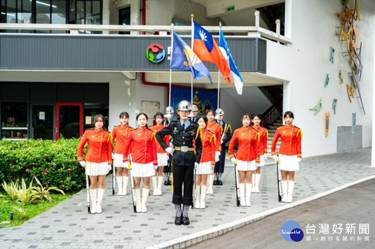 明道儀隊。林重鎣